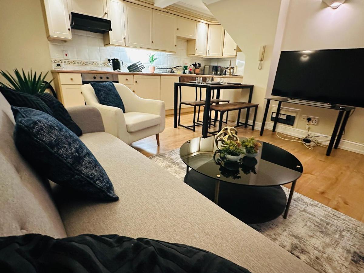 The Wimbledon Haven - Free Parking Leilighet London Eksteriør bilde